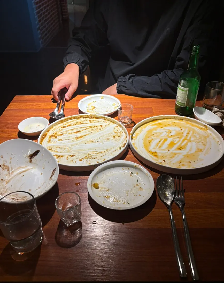 Completely cleaned aglio e olio plate