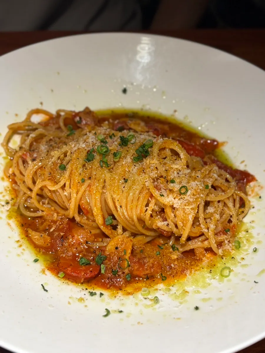 White ragù pasta paired with wine