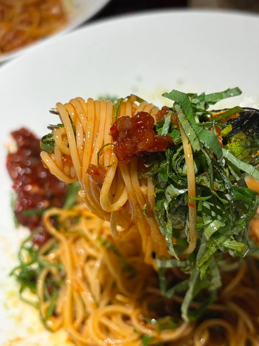 Cold perilla oil salted-octopus capellini
