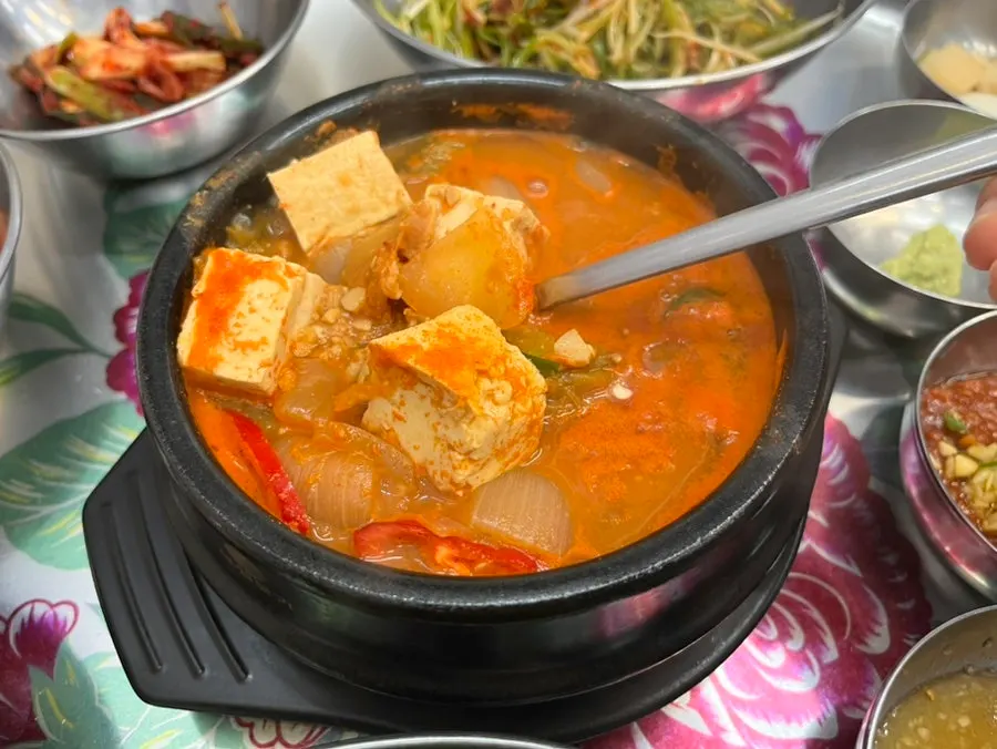 부드러운 계란찜 서비스 메뉴