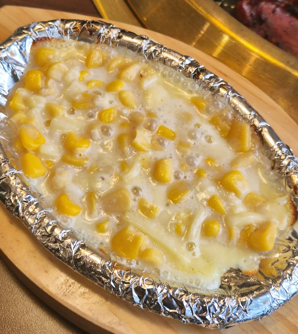 구워진 갈비 한 점
