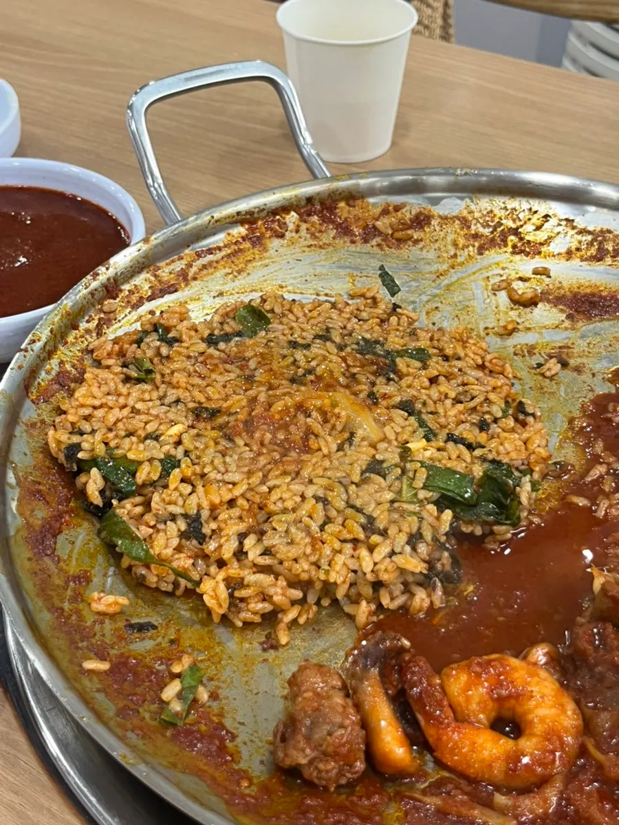 들기름 뿌린 치즈볶음밥 조리 모습