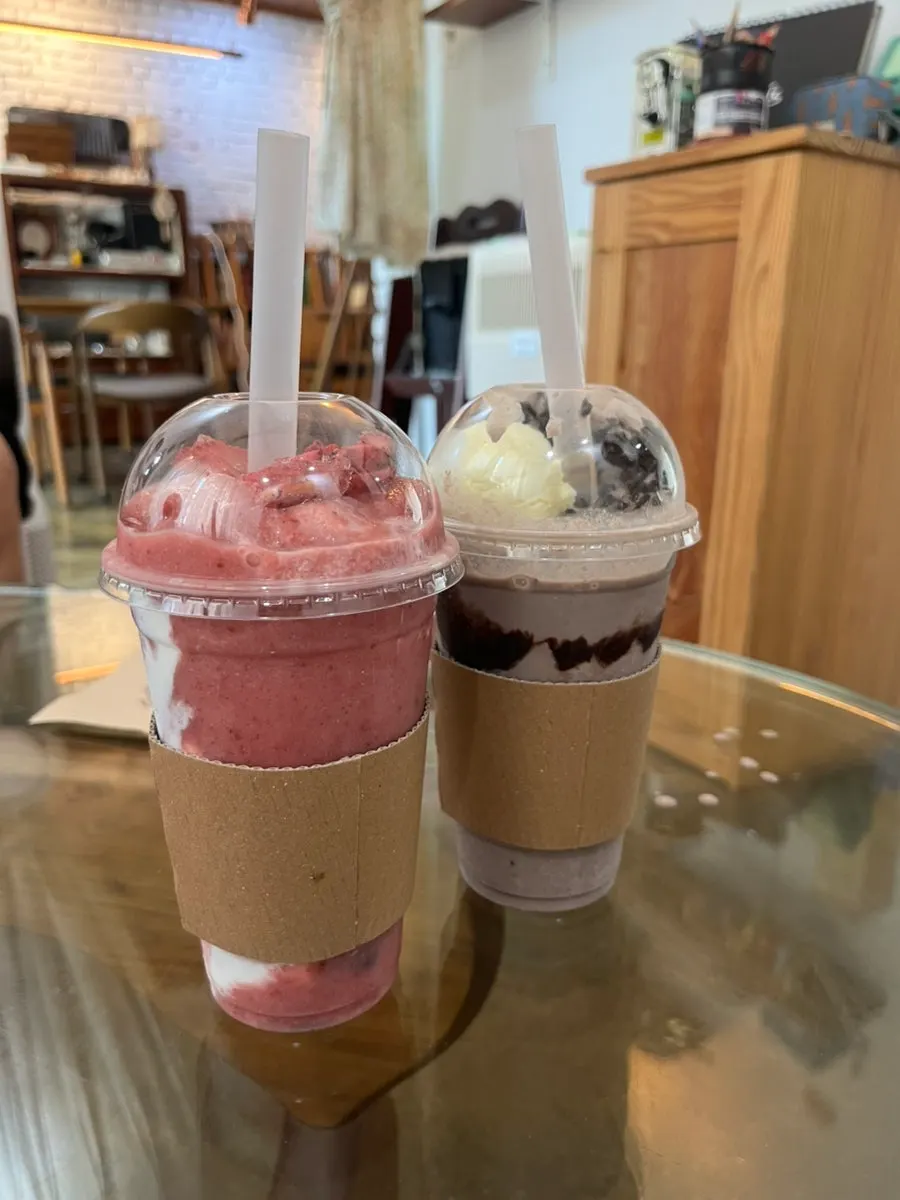 Dessert served alongside coffee