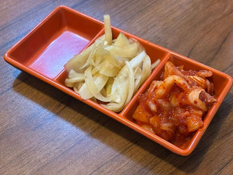 포담 쌀국수와 함께 나온 기본반찬