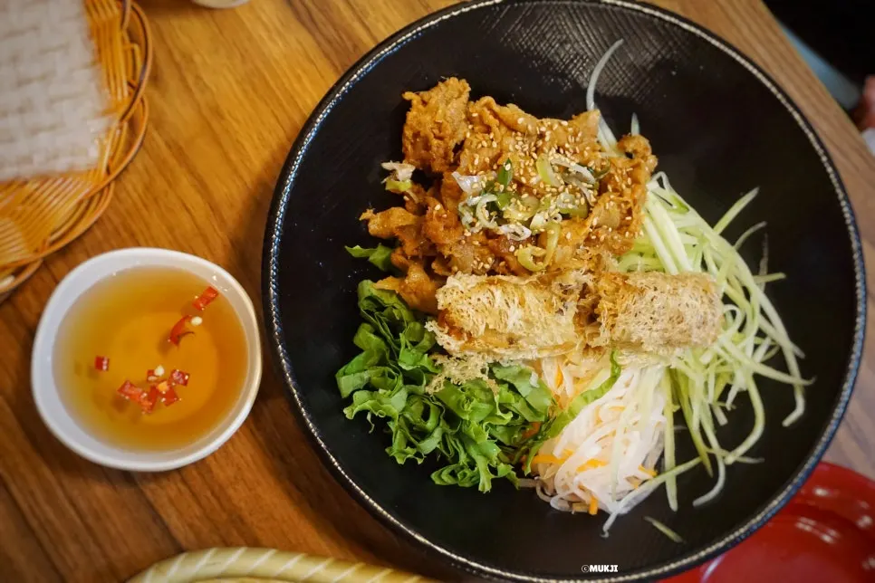 A bowl of Phodam's bun cha Saigon