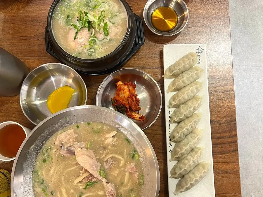Chicken gomtang served with rice