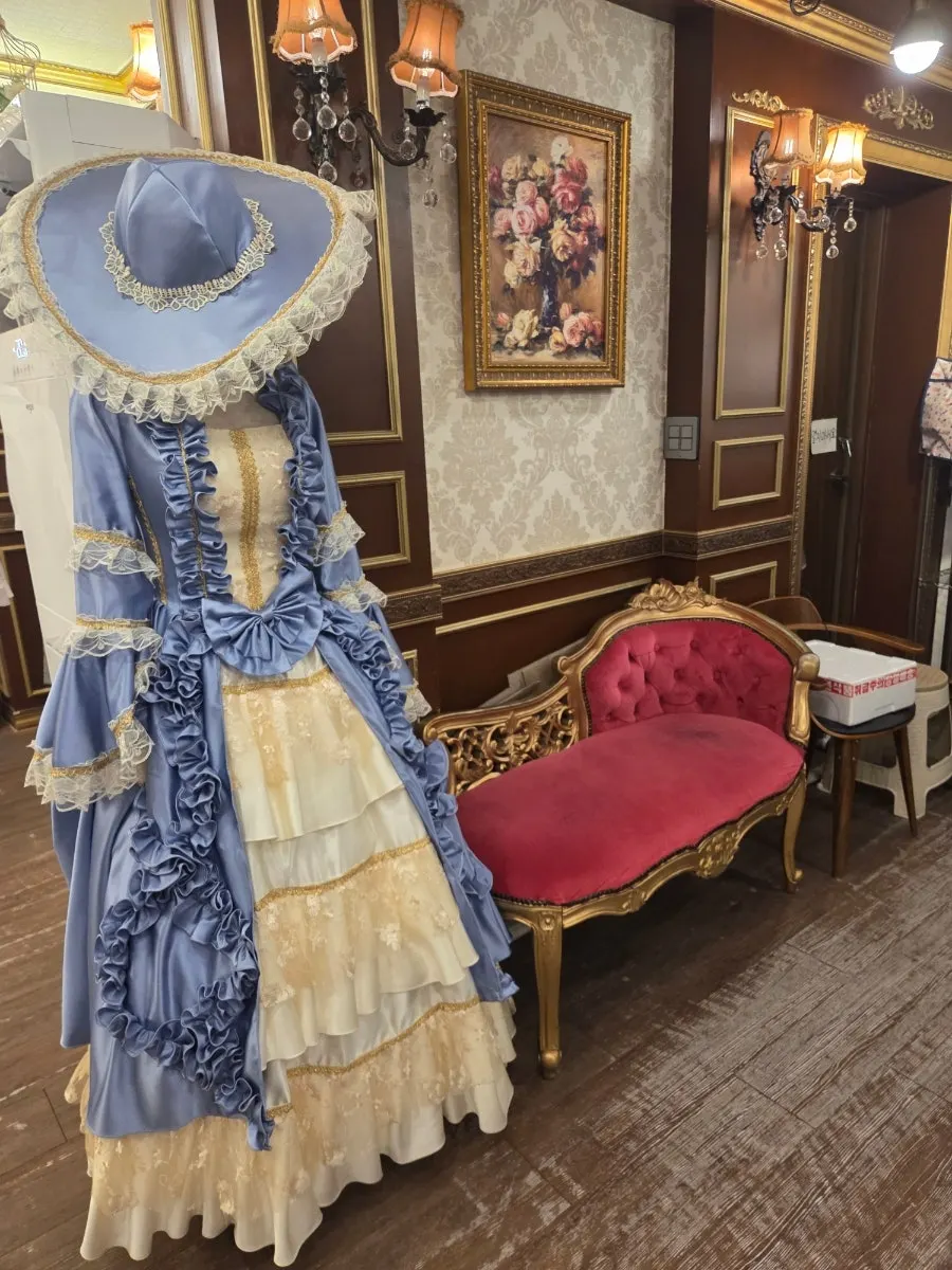 Hanbok section with sizes from infant to adult