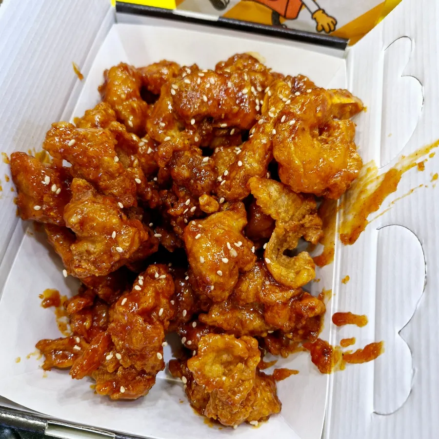 Udang goreng bersos penuh dengan telur udang