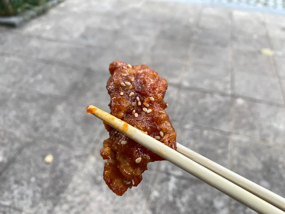 전주 여행 간식으로 즐긴 닭강정 상차림