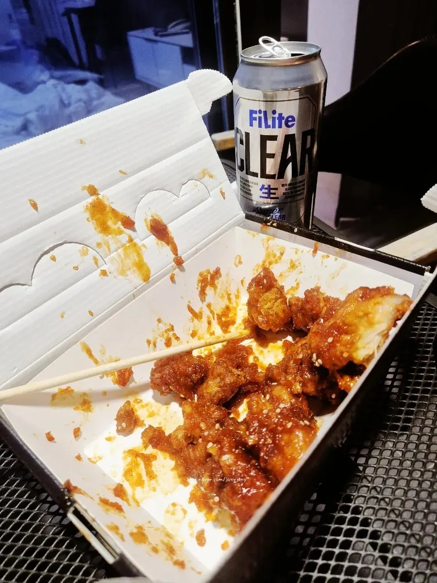 Close-up of bite-sized boneless dakgangjeong