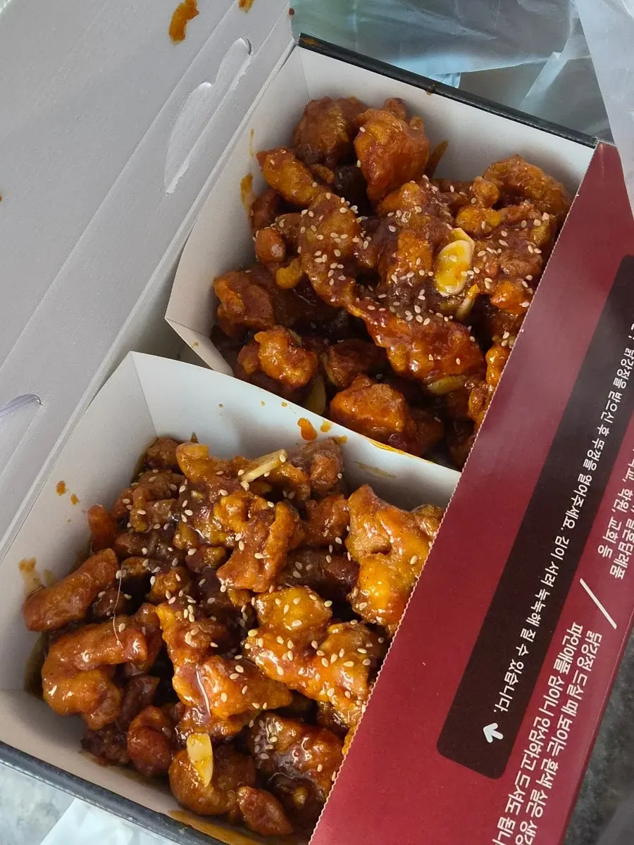 Piping-hot dakgangjeong takeout