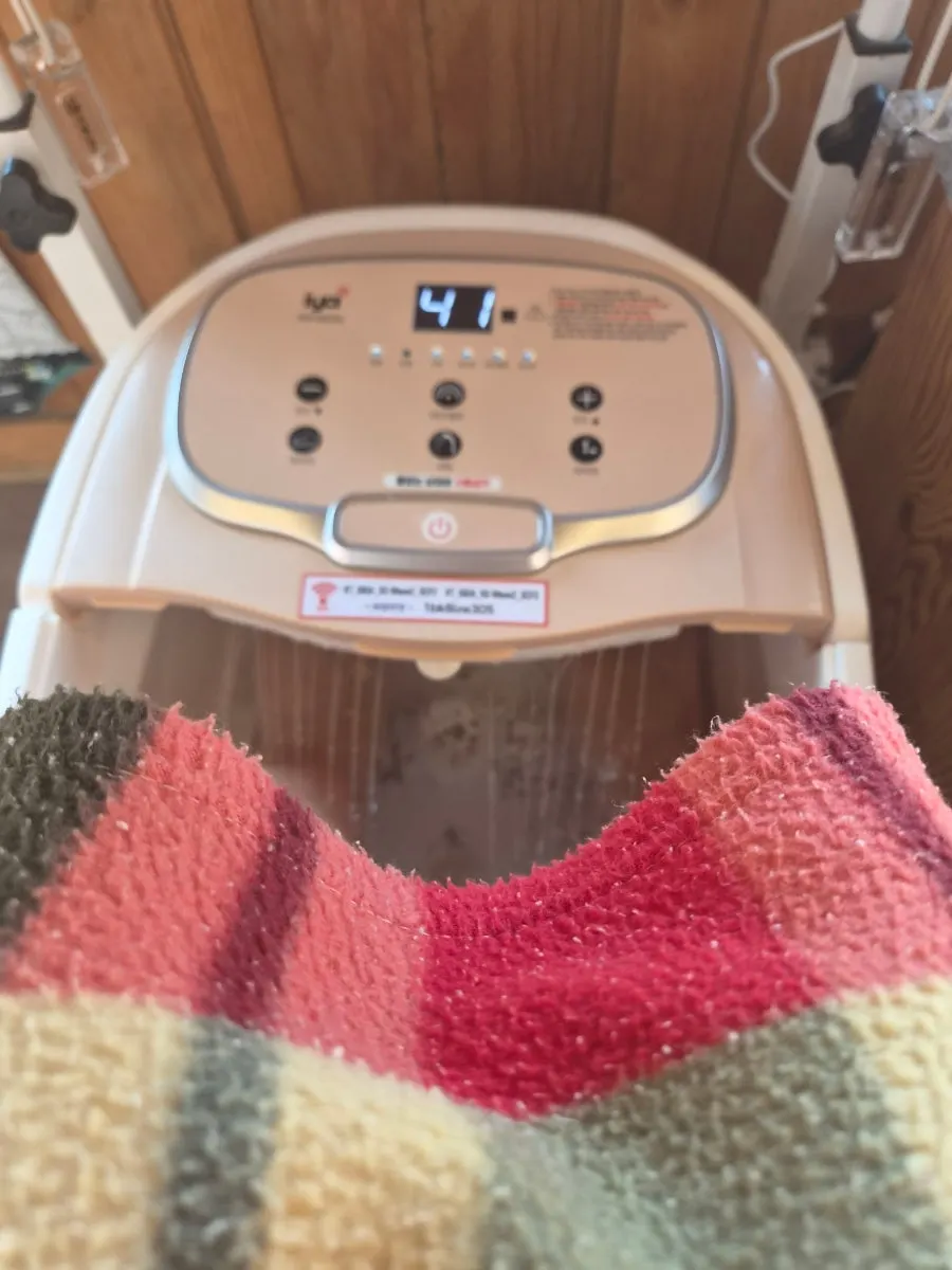 Information on peppermint, lavender, and rose foot bath products