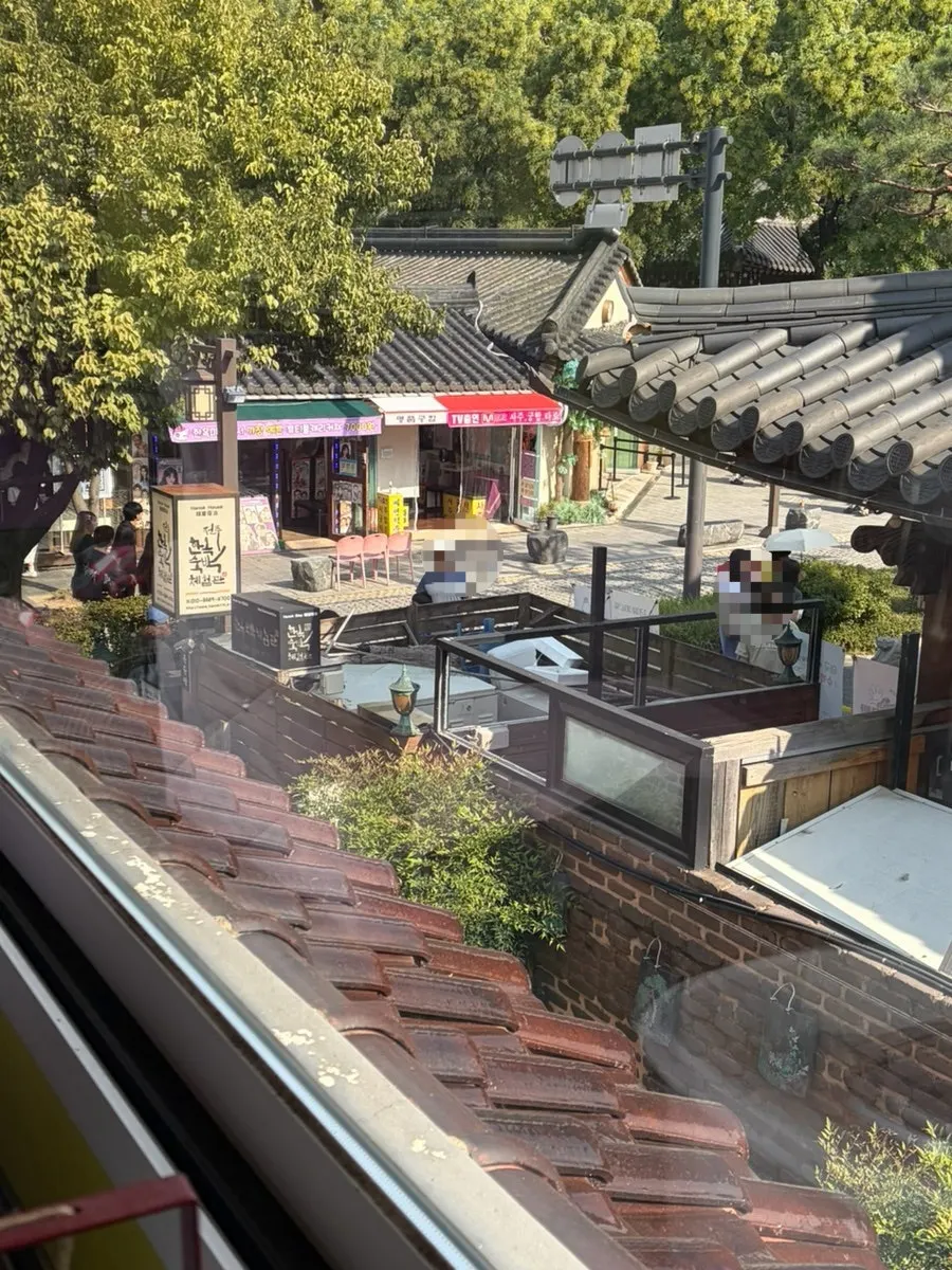 Seating area at Anma Jogyok Cafe Manjok
