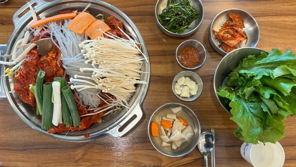 담백한 밑반찬 한 상