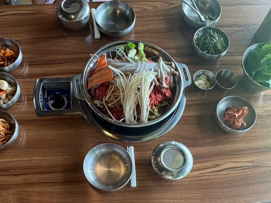Simple menu focused on galbi hot pot and yukjeon