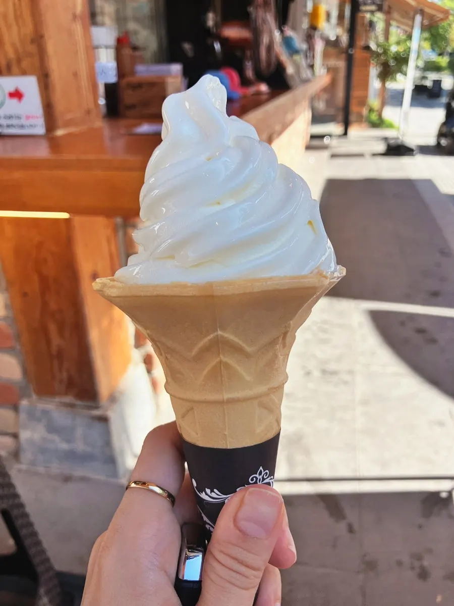 Generously piled Sanghamokjang ice cream cone