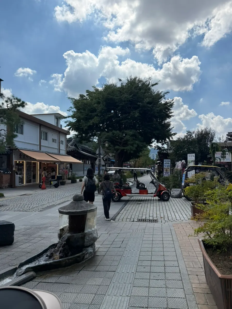 전주 한옥마을 만년닭강정 방문 사진