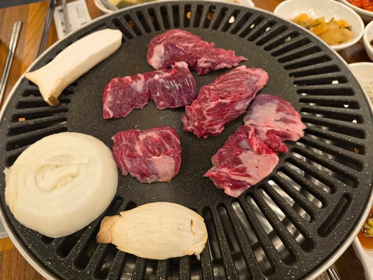 Exterior of Hoseongjeong Butcher's Restaurant in Hoseong-dong, Jeonju