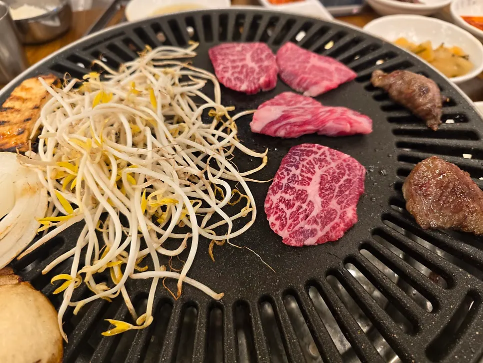 A grilled piece of salchisal