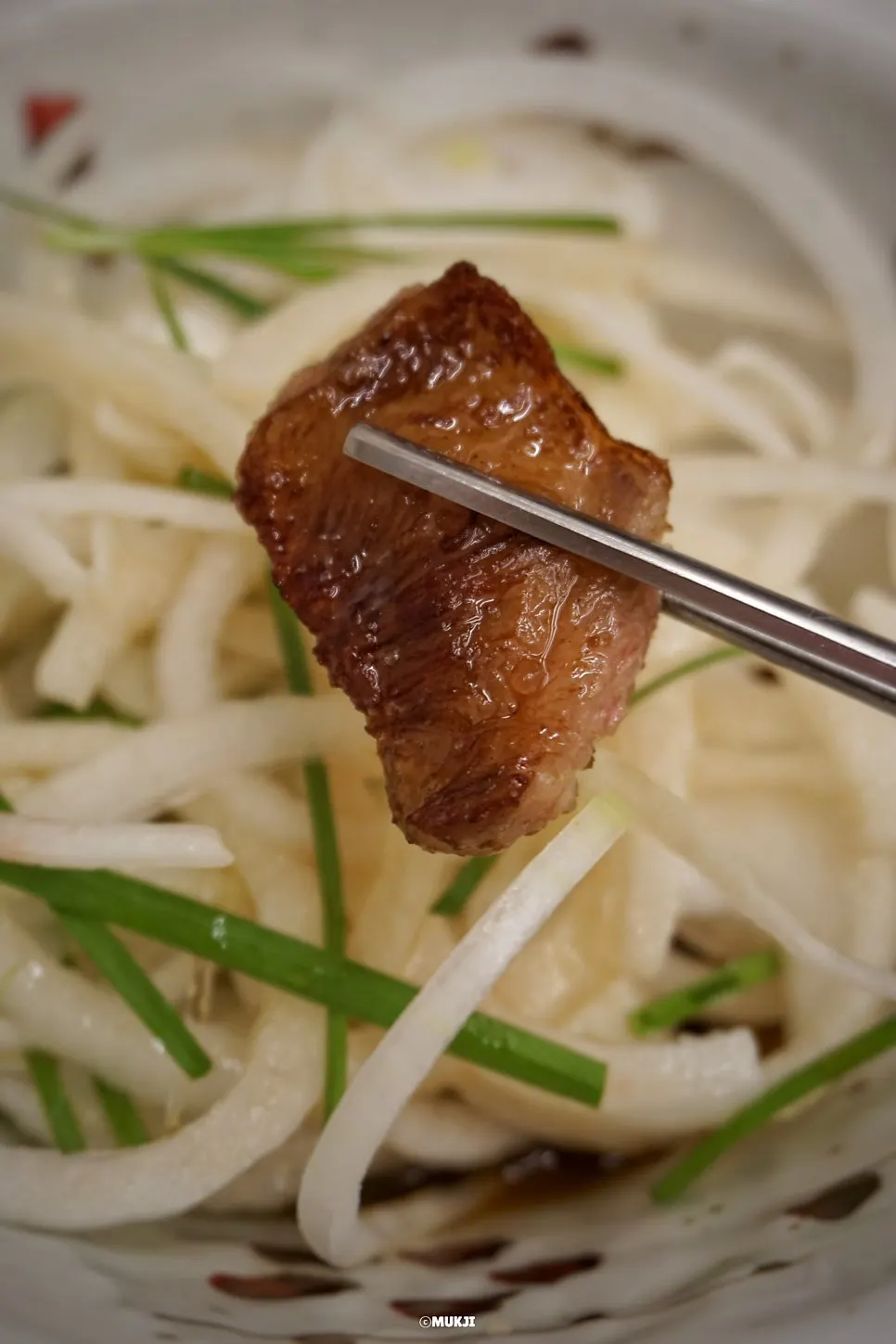 식사를 마친 호성정 룸 테이블