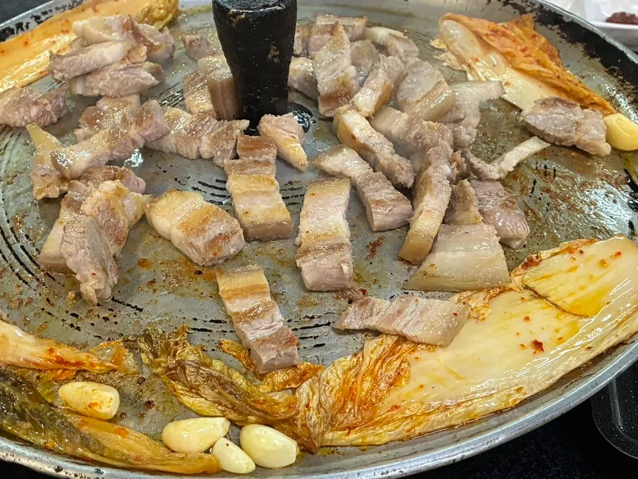 Nicely browned pork belly and grilled kimchi