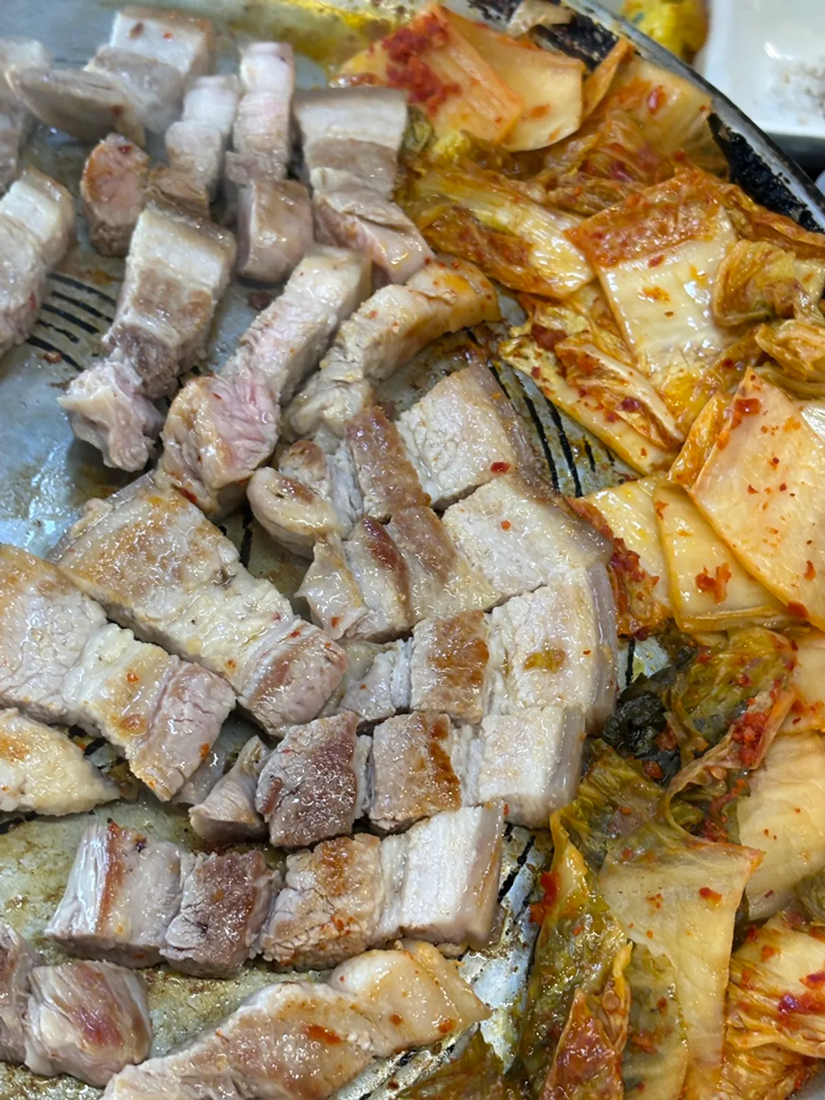 전주하우스 솥뚜껑생삼겹살 상차림 대표 사진