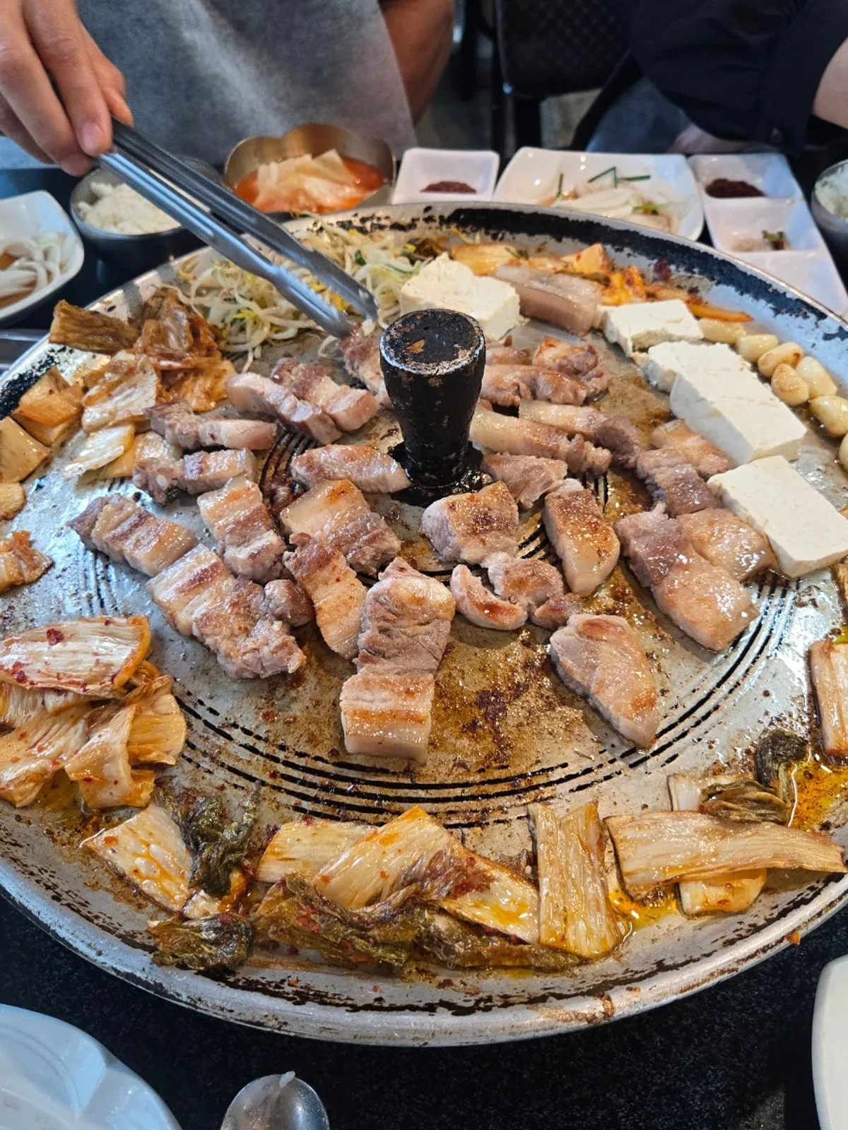 Pork belly cast-iron-lid spread at Jeonju House in Yuseong, Daejeon