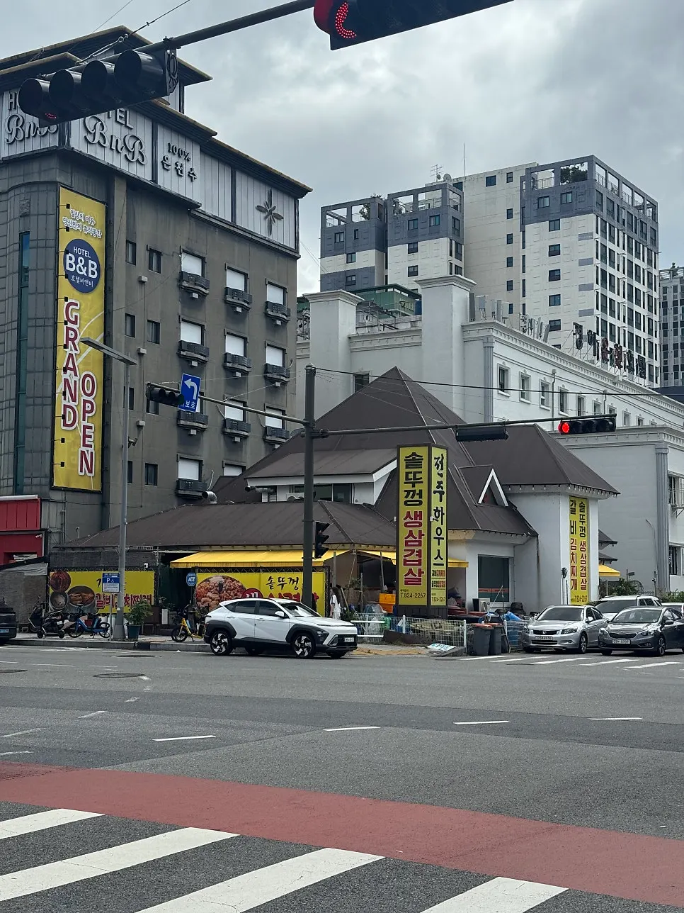 位于儒城温泉商圈的全州家外观