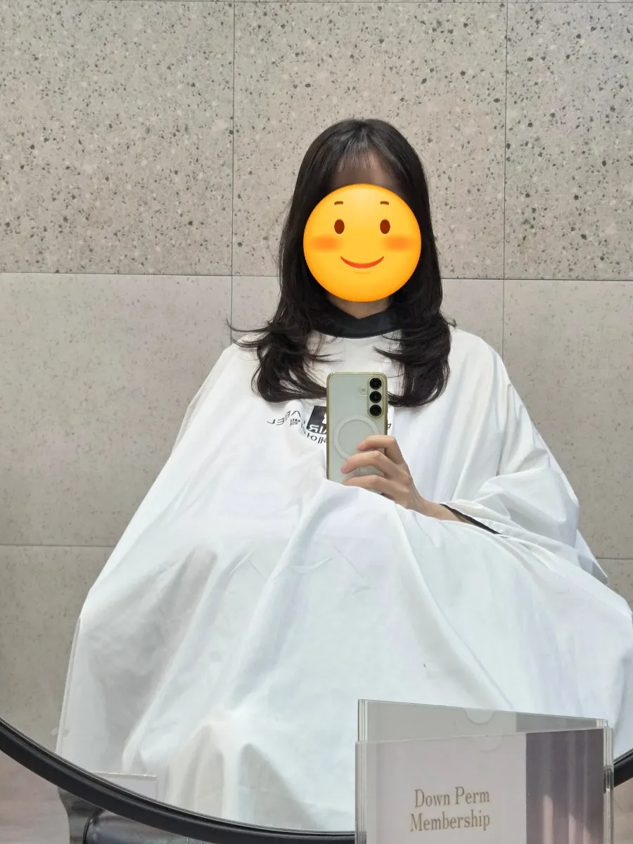 Top hair settled after the volume magic treatment