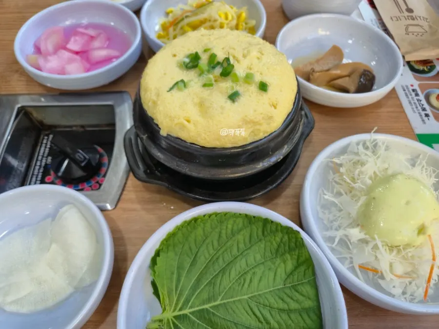 Hwasae set for two on the hot plate