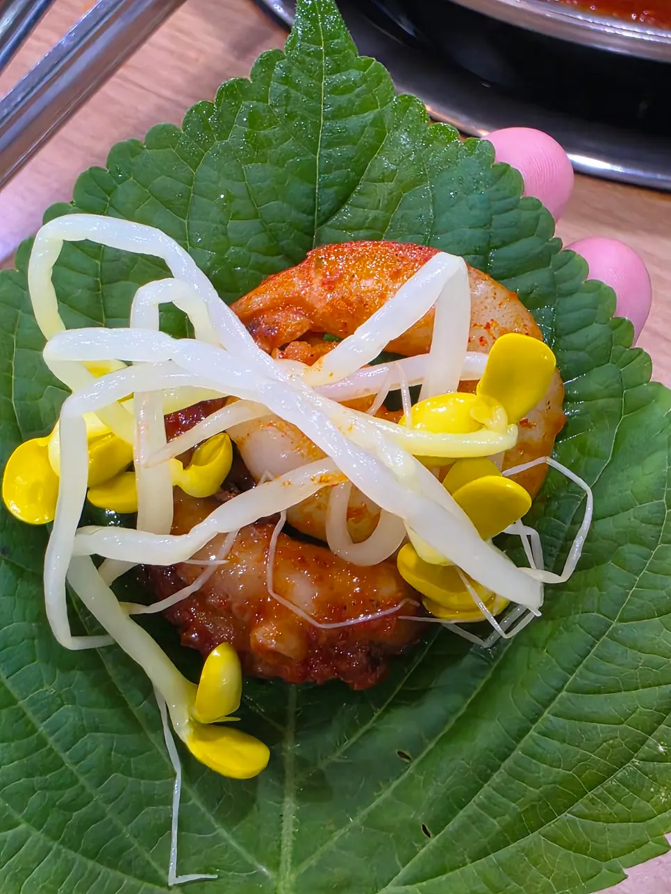 Beef brisket dan udang yang ditumis bersama