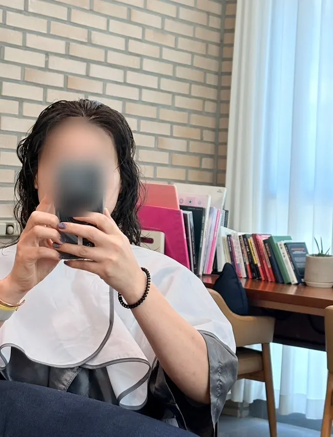 Calmer brown hair after the tone-down color
