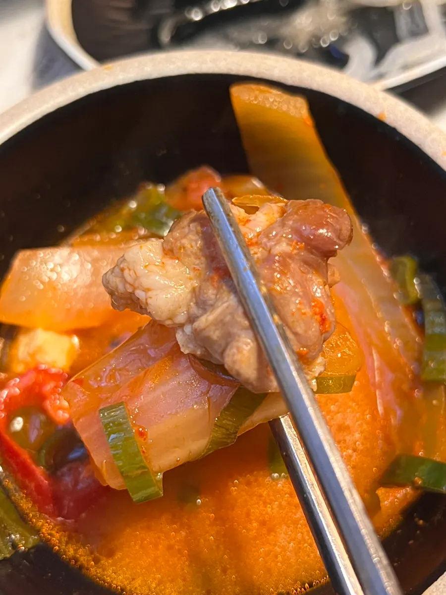Mongyudo two-person meat set meal