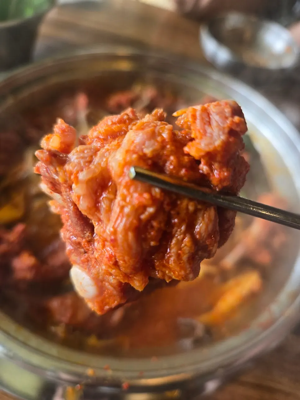 물갈비와 육전을 함께 차린 식사 마무리