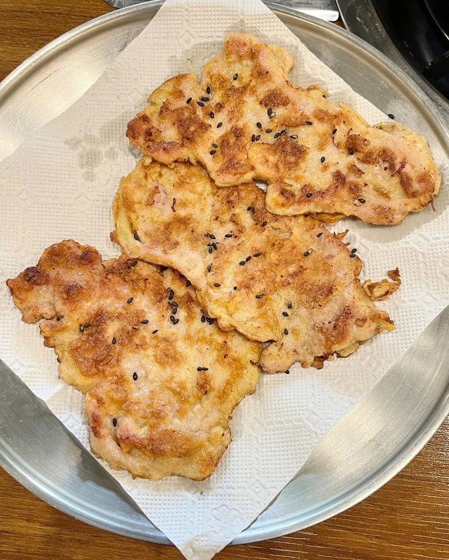 Golden, thickly pan-fried yukjeon