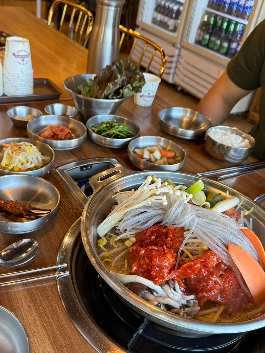 국물이 자작하게 졸아든 갈비전골