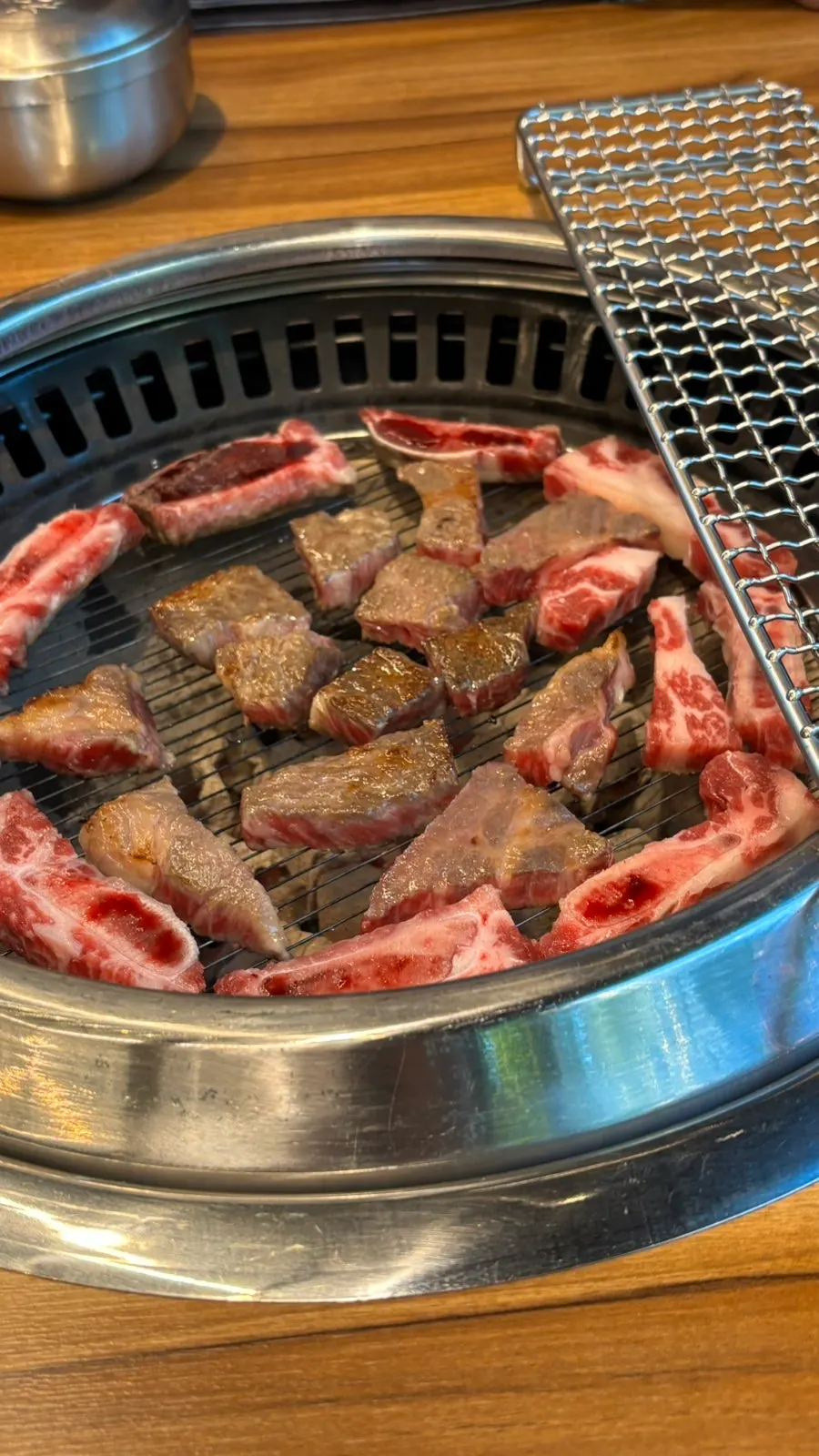 Sweet dipping sauce for the meat