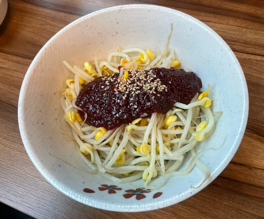 우복금생갈비 기본찬 콩나물무침