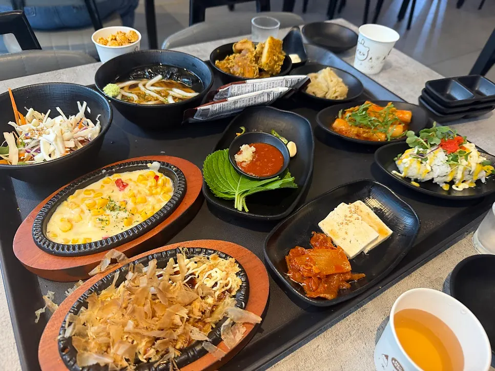 리고수산 곁들임 요리 구성
