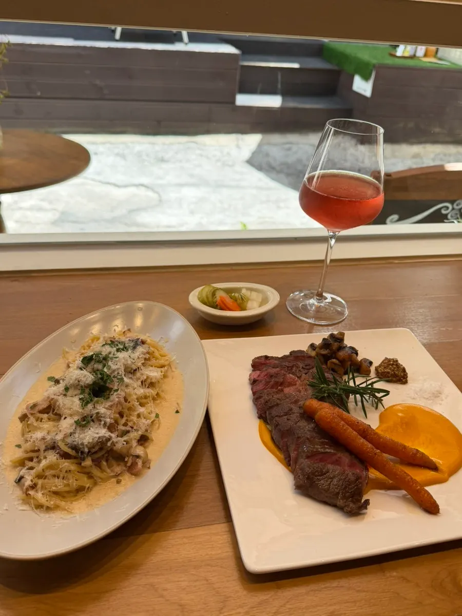 First shot upon arriving at Brassway, a Western restaurant in Jeonpo