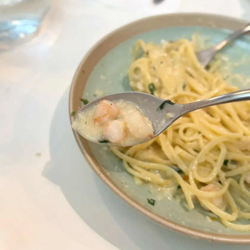 Aglio olio noodles coated in oil