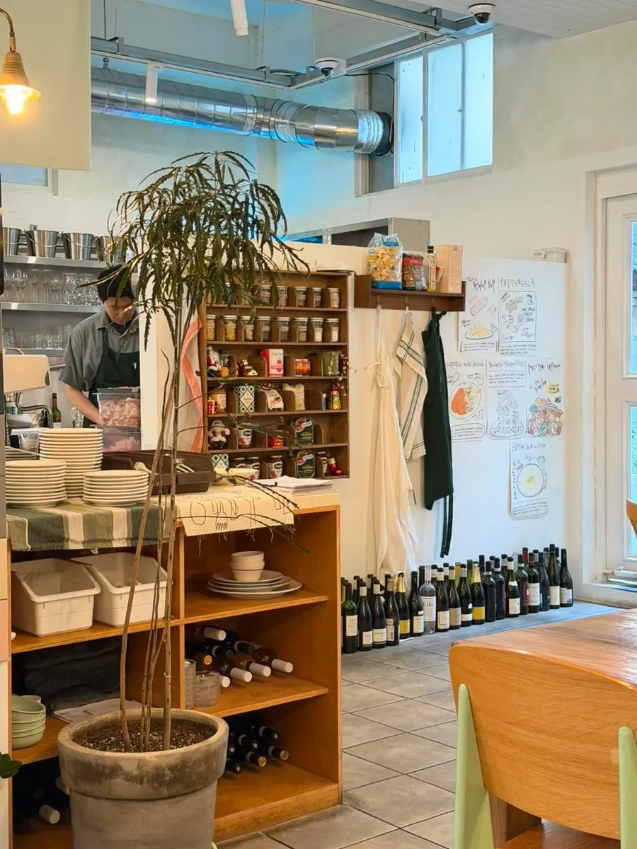 A corner of the restaurant with sentimental props