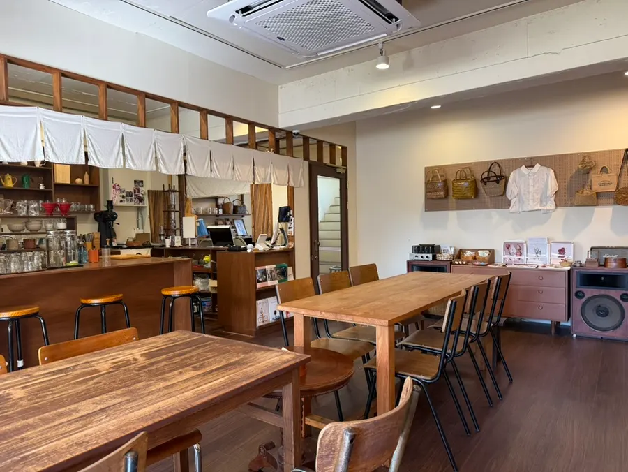 Interior display area at Sarugak20