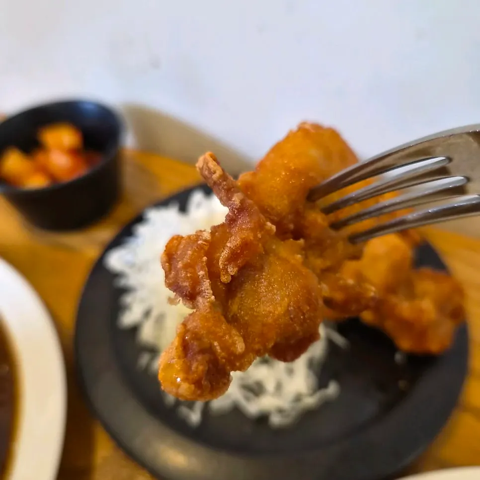 겉이 바삭한 가라아게 단면