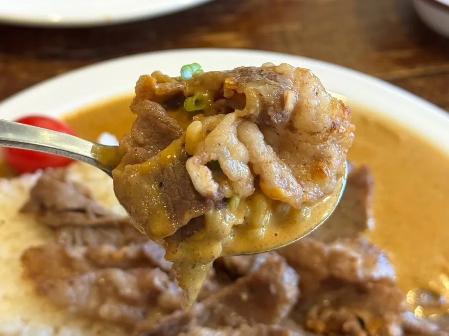 Brisket Cream Curry with a balanced consistency
