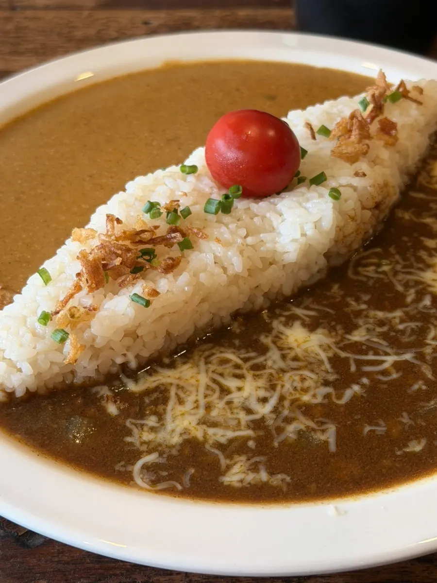 식사를 마친 사루각20 테이블