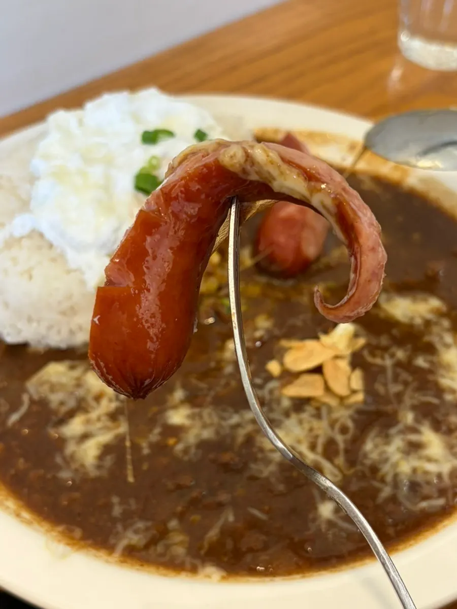 수란과 치즈가 올라간 소폐셜카레