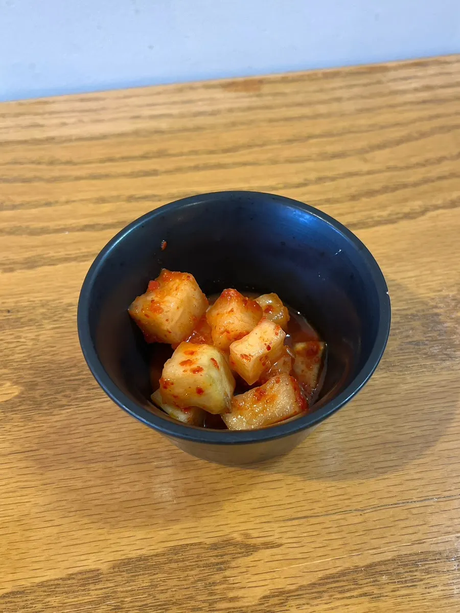 크림카레와 소고기카레가 나뉜 반반카레