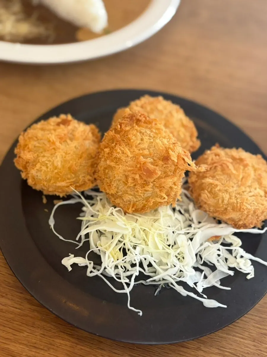 Sweet potato cheese croquette with cheese stretching long