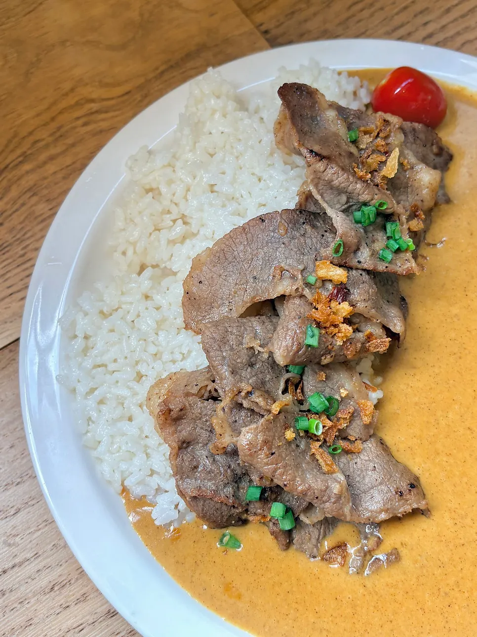 A plate of smooth brisket cream curry